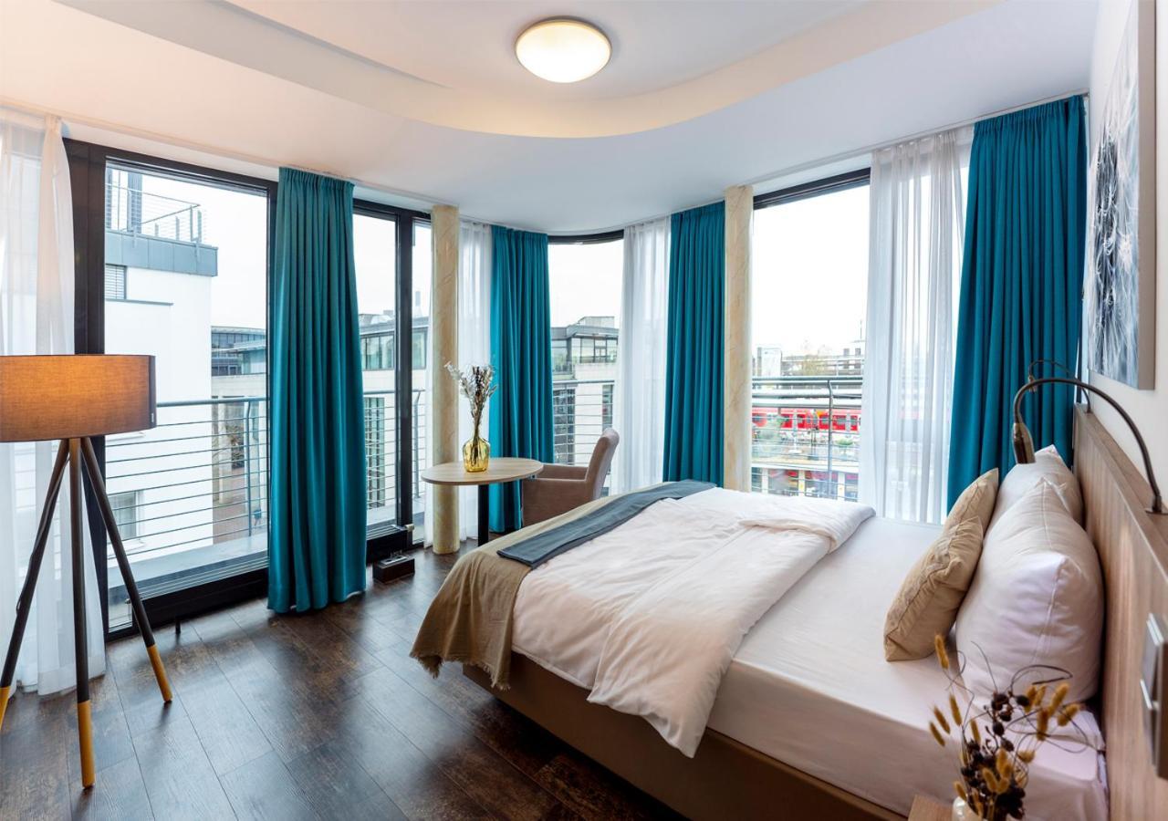 Koncept Hotel H2O Siegburg Buitenkant foto