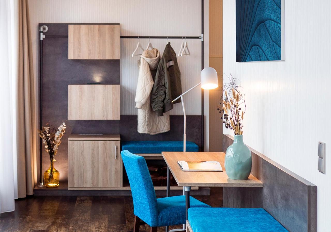 Koncept Hotel H2O Siegburg Buitenkant foto
