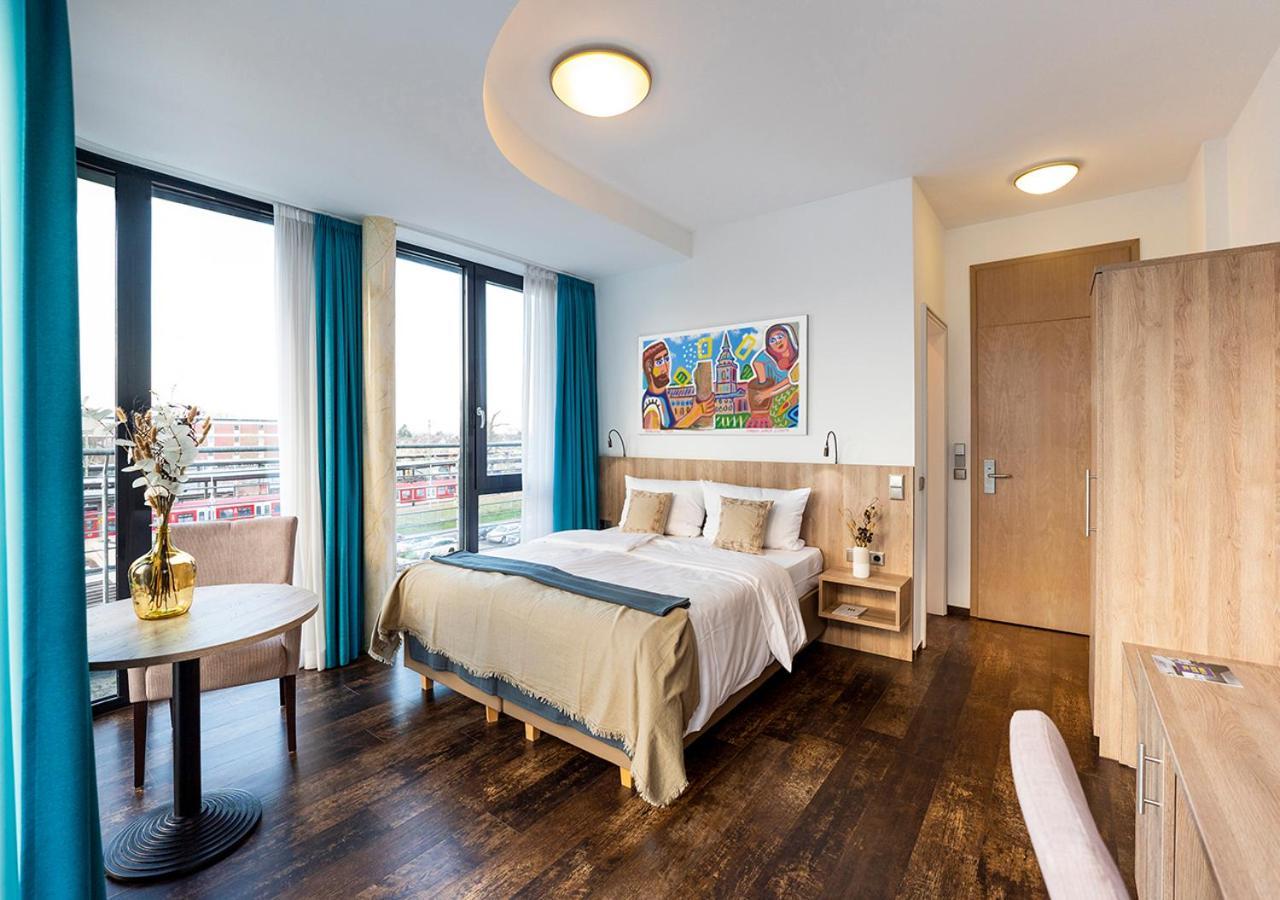 Koncept Hotel H2O Siegburg Buitenkant foto