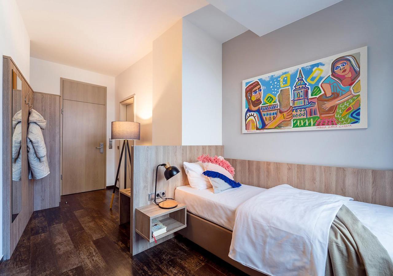 Koncept Hotel H2O Siegburg Buitenkant foto