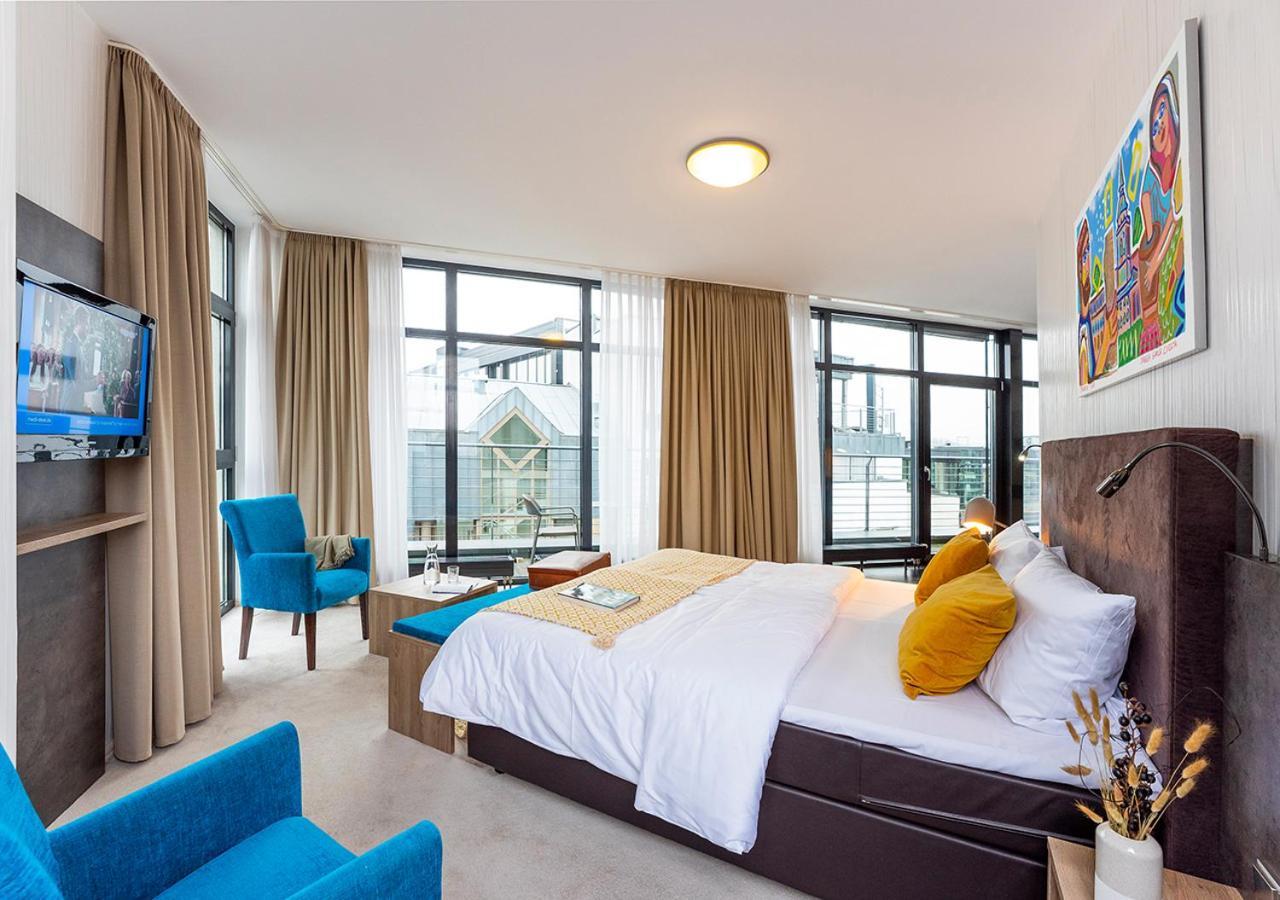 Koncept Hotel H2O Siegburg Buitenkant foto